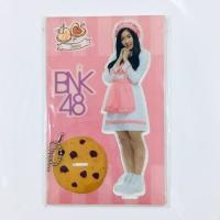 ราคา BNK48 set: เจนนิส/สแตนดี้&พวงกุญแจ (1864232659)