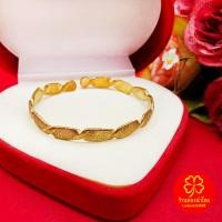 ราคา กำไลซีทองเหลืองลายบิดตัดเงาสลับจิกลาย ฟรีไซส์ งานทองเหลืองแท้ งานดิบไม่ได้ชุบ ทองเหลืองโบราณ (24173522543)