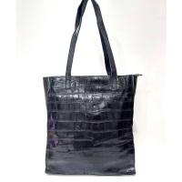 ราคา กระเป๋าหนังแท้ มือสอง ทรงTote/Shopping สีดำ ปั๊มลาย ZIP On Top (26267290480)