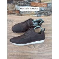 ราคา รองเท้าหนัง ยี่ห้อ Clarks ขนาด 38 พื้นรองเท้า 23.5cm (26640329468)