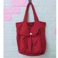 ราคา VIVIENNE WESTWOOD กระเป๋าผ้าหรือกระเป๋าถือ วินเทจ *สูง14" *ฐานก้นกระเป๋า 12" *ปาก 14" *ตำหนิไม่มี มือสองสภาพสวยค่ะ (28235854701)