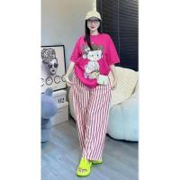 ราคา ❤️พร้อมส่งจ้า❤️Moschino เซ็ท 2 ชิ้น เสื้อสกรีน + กางเกงขายาว (24761170677)