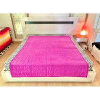 ราคา ผ้าปูรองนอน/รองกันเปื้อน/รองโซฟา ขนาด 5ฟุต สีม่วงกำมะหยี่ปักลายตารางทั้งผืน (สภาพใหม่) มือสองสภาพดี เกาหลีแท้ (9688330833)