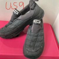 ราคา รองเท้าผู้ชายมือสอง Pony US9 (6856320826)