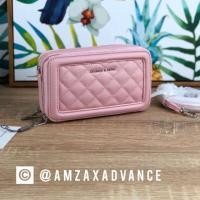 ราคา CHARLES & KEITH QUILTED LONG ZIPPER WALLET แท้% (4714083330)