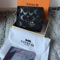ราคา Coach แฟชั่นของผู้ชายกระเป๋าสตางค์ แบบพับได้ ปั๊ม สวยงานการ์ด+กล่อง (6786112220)
