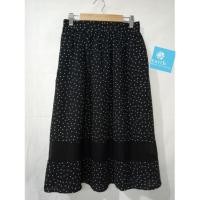 ราคา แบรนด์ : earth music&ecologyกระโปรงสีดำลายจุดมีกระเป๋า2ข้าง สีและแบบตามรูป (28654811139)