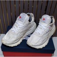 ราคา รองเท้ากีฬาเทรนนิ่งผู้ชาย Reebok Classic (43006540868)