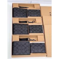 ราคา COACH Boxed 3 In 1 Wallet Gift Set รุ่นใหม่ค่ะ (42007725629)