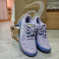 ราคา Asics รองเท้าเทนนิสผู้หญิง Gel-Resolution 8 Murasaki/White ( 1042A072-501) มือสอง เบอร์ 36 (18994236483)