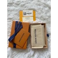 ราคา กระเป๋า Louis Vuitton card holder แท้ อุปกรณ์ full set กล่อง การ์ด ถุงผ้า (18795304650)