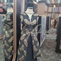 ราคา MOTIFS - (PRICE 0.5 M) ออกแบบผ้าใบ ESCADA 555 (43122705059)