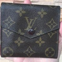 ราคา กระเป๋าสตางค์ใบสั้น LV แท้ มือสอง (664775291)