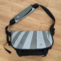 ราคา ผ้าห่ม Crumpler The Barney Rustle (44270444212)