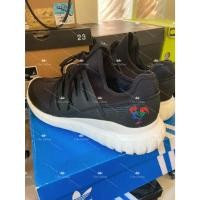 ราคา Adidas รองเท้า Tubular Radial CNY สีดำ มือ 2 ยาว 26cm 7.5UK พร้อมกล่อง ของแท้ (29003207840)