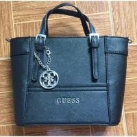 ราคา กระเป๋าหนัง GUESS SAFFIANO CROSS BODY BAG (2269383015)