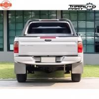 ราคา ไฟท้าย รุ่น โตโยต้า ไฮลักซ์ ไทเกอร์ TOYOTA HILUX TIGER D4D year 2002 - 2004 1 คู่ รวมชุดสายไฟ และหลอดไฟ (26541988680)