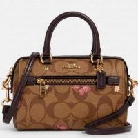 ราคา Coach คลอสบอดี้ หมอนจิ๋ว (3153547976)