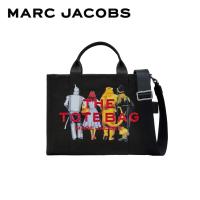 ราคา MARC JACOBS THE MARC JACOBS X WIZARD OF OZ THE FRIENDS OF DOROTHY CANVAS MEDIUM TOTE BAG 2R4HTT025H03 RE24 กระเป๋าโท้ท (24088041141)