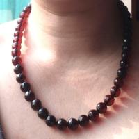 ราคา สร้อยคออำพัน เจียรเหลี่ยม ทรงกลม สีแดงเชอรี่เข้ม 25.26 กรัม อำพันแท้ล้วนทั้งเส้น จากประเทศโปแลนด์ (1939171318)