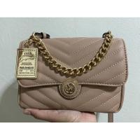 ราคา ส่งต่อกระเป๋า Lyn รุ่น BELLA (7045371213)