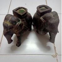 ราคา ช้างคู่ไม้แกะสลักตกแต่งด้วยทองเหลืองเก่า(ศรีลังกา) (11571796348)