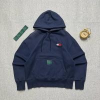 ราคา Hoodie T*mmy Jeans Size M Second Brand Original | สัดร้าย | เสื้อแจ็คเก็ต | เครื่องบินทิ้งระเบิด | แทร็คท็อป | Crewneck (28791297269)