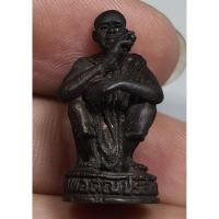 ราคา รูปหล่อลอยองค์หลวงพ่อคูณปริสุทโธวัดบ้านไร่จังหวัดนครราชสีมาพร้อมกล่อง (21988047429)