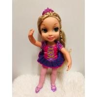 ราคา ตุ๊กตาเจ้าหญิงราพันเซลเต้นบัลเลต์ Disney Princess Rapunzel Ballerina doll มือสอง ตำหนิขาหลวม 1 ข้าง (15899831723)