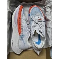 ราคา Nike ZOOMX แท้ 100 % ออกshop 2,590.- (25955621813)