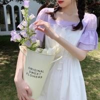 ราคา [ พร้อมส่ง ] เดรสแขนระบายสีม่วงพาสเทล เดรสขาวม่วง ผูกโบว์ลูกไม้ (4952038894)