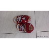 ราคา MERAH PG PAUD รองเท้าแตะเด็กผู้หญิง ตุ๊กตาสีแดง BETTER 0026 ไซส์ 23 24 25 26 (40322681398)