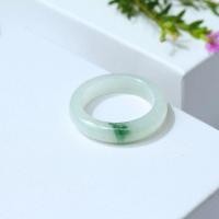 ราคา แหวนหยกพม่าแท้ขาวใสเนื้อแก้วแต้มเขียว size 59 mm (40651448644)
