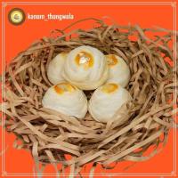 ราคา ขนมเปี๊ยะไส้ถั่วไข่เค็ม สูตรนุ่มละมุน (หอม หวาน มัน อร่อย) ลูกใหญ่เต็มคำ เพียงลูกละ 10 บาท❗️❕ (สั่งซื้อขั้นต่ำ 5 ลูก) (20304730026)