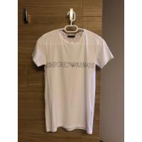 ราคา เสื้อ Emporia Armani สีขาว ขนาด S สกรีนลายโลโก้ด้านหน้า สวยสกรีนชัด คอจะมีย้วยๆตาทรูปนะคะ ของแท้ 100% เจ้าของขายเองค่ะ (40911080470)