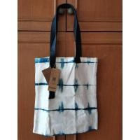 ราคา กระเป๋าผ้าย้อมครามธรรมชาติ สกลนคร (5076532687)