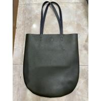 ราคา กระเป๋าหนังแท้ทูโทนสีเขียวขี้ม้าและกรมท่า ทรงชอปปิ้ง งานแบรนดแฟชั่น*** มือ#2 (10237792472)