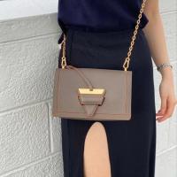 ราคา LOEWE LOEWE Barcelona Geometric Bag LOEW.E LOEWE Barcelona Triangle Bag Soft Bag Lychee Pattern Nap Calfskin New Casual All-Match กระเป๋าสะพายกระเป๋า Messenger Envelope Bag Square Bag Chain Bag สายสะพ