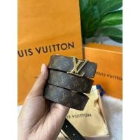 ราคา Louis Vuitton Initiales Belt (27262029359)