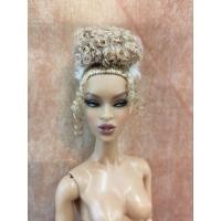 ราคา NUDE SOVEREIGN ADELE FINAL GALA CENTERPIECE CONVENTION FASHION ROYALTY DOLL (15369271548)