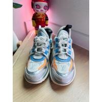 ราคา Used รองเท้าผ้าใบ Lv (27612081101)