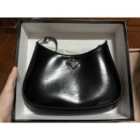 ราคา กระเป๋ามือสอง prada cleo (22316232265)