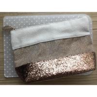 ราคา Clarins Cosmetic bag กระเป๋าเครื่องสำอาง (2375036469)