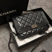 ราคา ขายเท!! Chanel Boy Wallet on Chain Quilted Lambskin Holo18 สีดำ มือ2 หนังยังปิ๊ง ขอบมุมสะอาด ขอดูรูปเพิ่มเติมได้ทุกจุด! (1566589256)