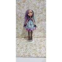 ราคา Ever after high Madeline Hatter ลูกสาวของ Mad Hatter (2020285146)