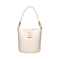 ราคา Steve Madden รุ่น Barrie กระเป๋าทรงถัง - สี Bone Gold (24342471992)
