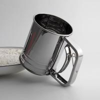 ราคา Bakery D'VER ❤️ ที่ร่อนแป้งมือสแตนเลส ตัวกรอง 2 ชั้น Size M และ L ที่ร่อนแป้งมือขนาดกลาง กระป๋องร่อนแป้งขนาดใหญ่ (25165260346)