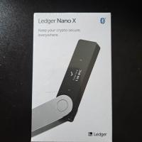 ราคา Ledger Nano X สินค้าใหม่ ยังไม่เคยแกะกล่อง มีชิ้นเดียวเท่านั้น (23847625136)