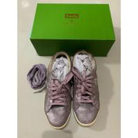 ราคา ของแท้ มีตำหนิ อุปกรณ์ครบพร้อมกล่อง รองเท้า keds kate spade ACE KS glitter metallic สี grape WH60473 (28314877244)