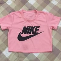 ราคา เสื้อครอป สีชมพู Nike (1040185425)